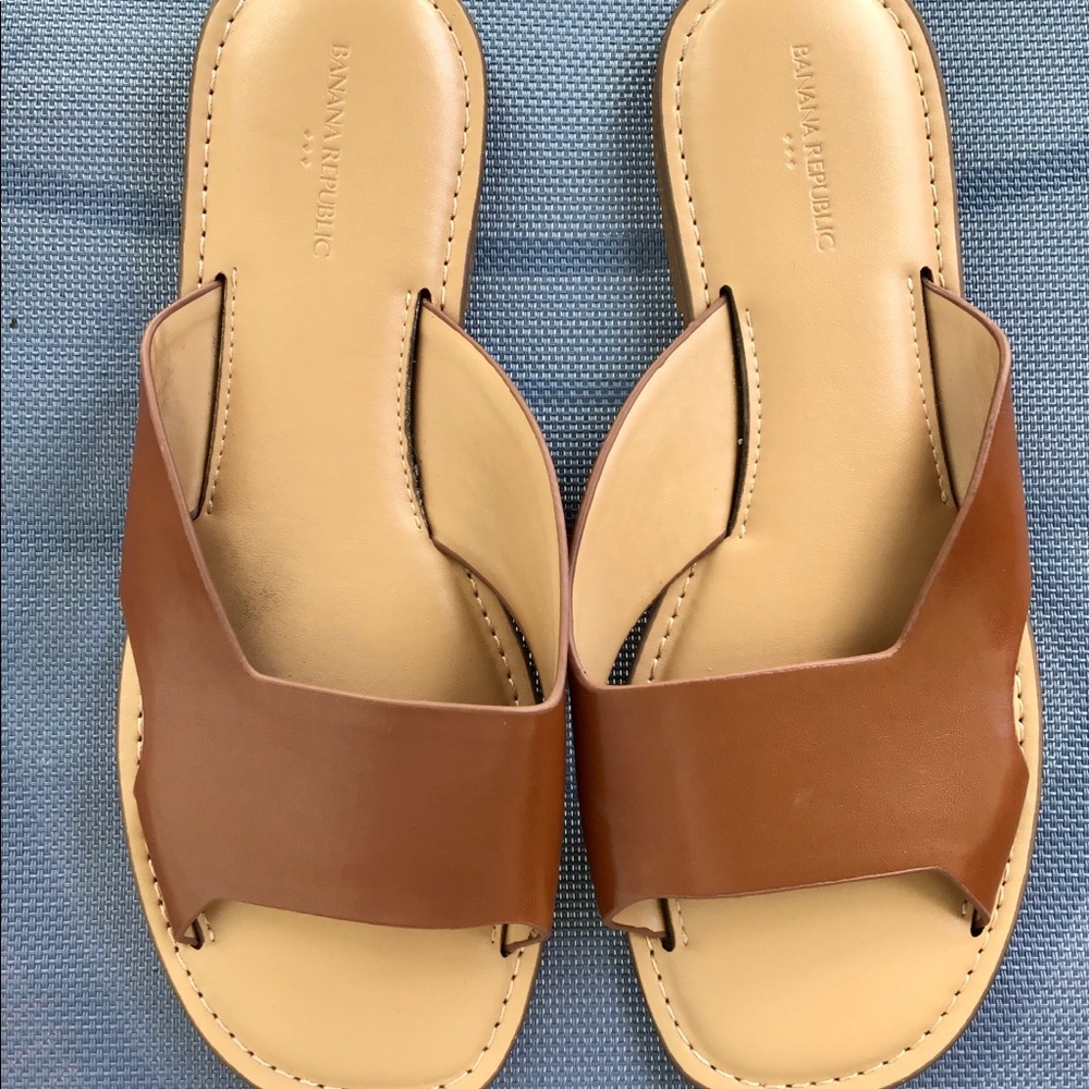 Banana republic leather slides